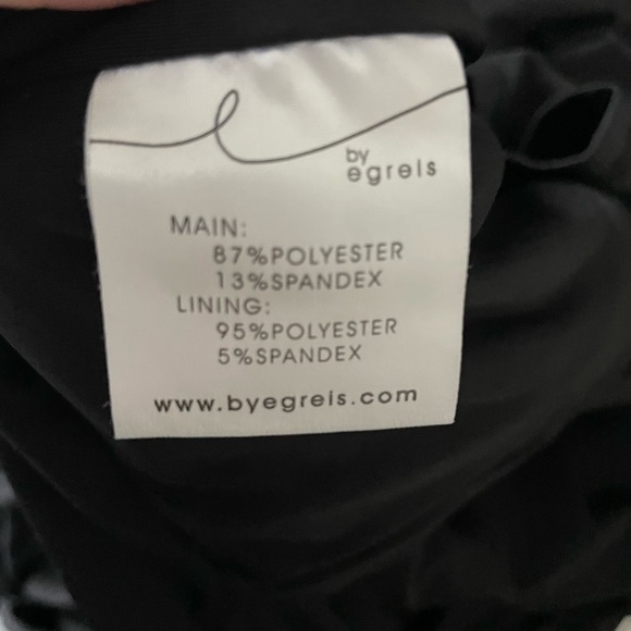 By Egreis Elegant Black Long-Sleeve Wrap Dress - Picture 6 of 6